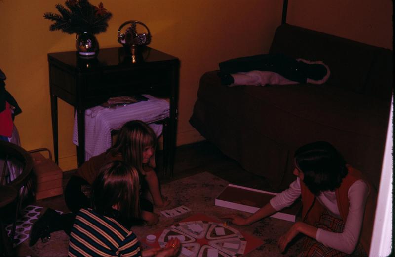 Christmas 1969, 1970, Halloween 1969 3200dpi 074.jpg - Xmas 1970